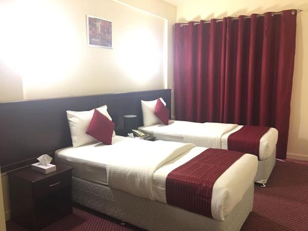 Simba Hotel : photo 4 de la chambre chambre lits jumeaux avec balcon