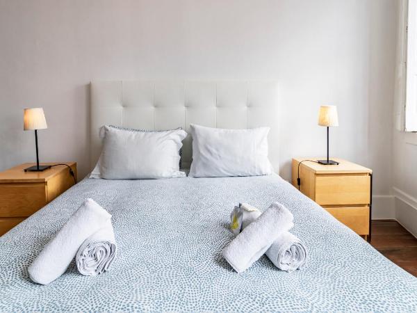 Invictus Hostel : photo 5 de la chambre chambre double avec salle de bains commune