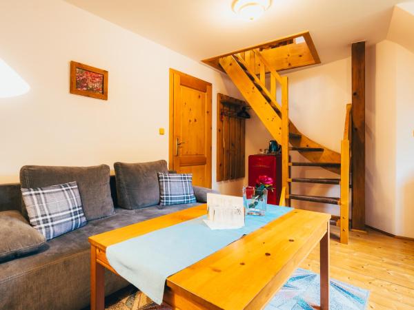 Penzion Tilia : photo 1 de la chambre duplex triple room with extra bed available