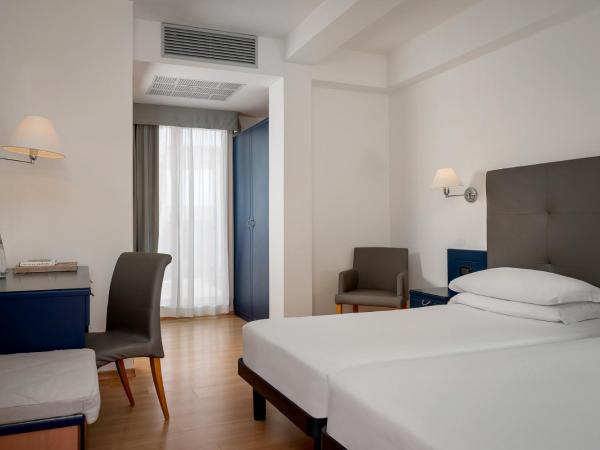 Hotel Orient & Pacific : photo 1 de la chambre chambre simple