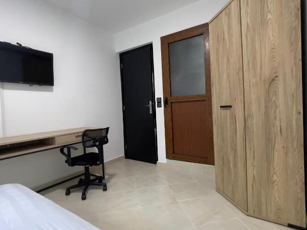 Single Room with private bathroom : photo 4 de la chambre chambre simple avec salle de bains privative