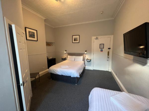 Lost Guest House Aberdeen : photo 2 de la chambre chambre double ou lits jumeaux