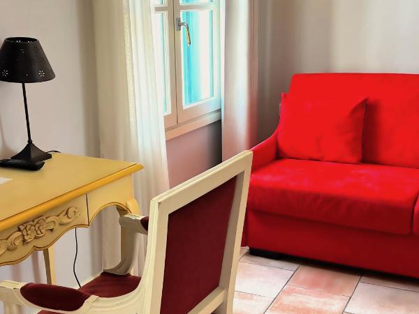 Hôtel l'Arena : photo 6 de la chambre chambre familiale standard