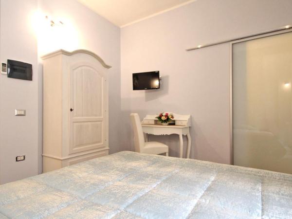 All'Operetta di Cagliari : photo 4 de la chambre chambre deluxe double ou lits jumeaux