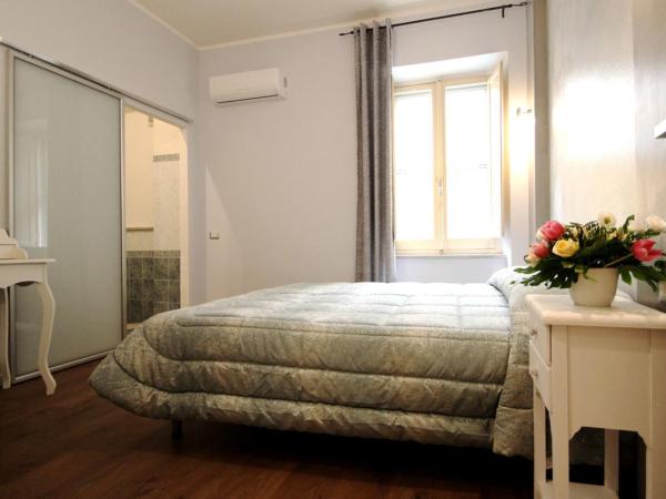 All'Operetta di Cagliari : photo 6 de la chambre chambre deluxe double ou lits jumeaux