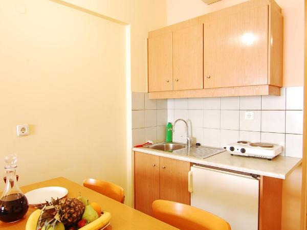 Medusa Apartments : photo 5 de la chambre studio - vue sur mer