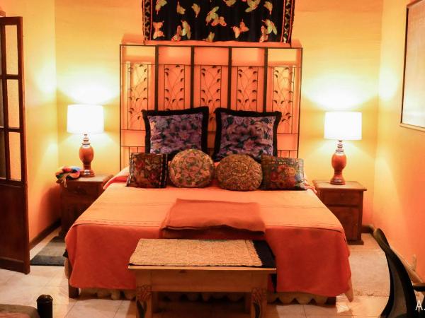 Casona Rosa B&B, Morelia : photo 1 de la chambre chambre triple