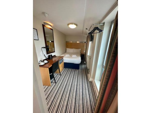 Maiden Oval : photo 1 de la chambre chambre double