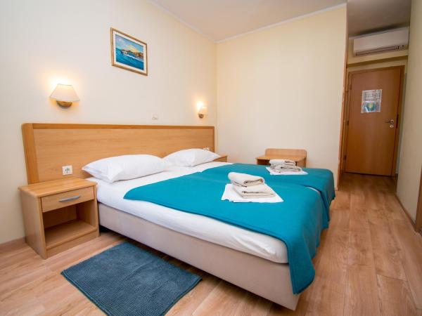 Centinera Resort : photo 5 de la chambre chambre double standard avec balcon