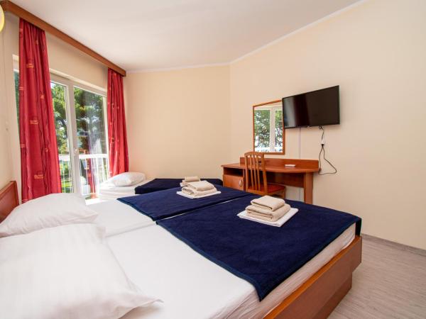 Centinera Resort : photo 8 de la chambre chambre double standard avec balcon