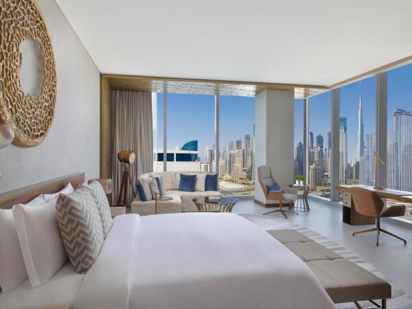 The St. Regis Downtown Dubai : photo 1 de la chambre suite lit king-size supérieure avec service de majordome st regis signature -vue sur centre-ville