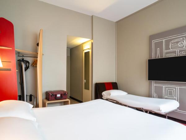 ibis Edinburgh Centre Royal Mile - Hunter Square : photo 4 de la chambre chambre double premium avec canapé-lit