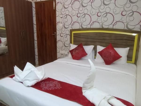 Hotel Amulya Relax Inn : photo 3 de la chambre chambre deluxe