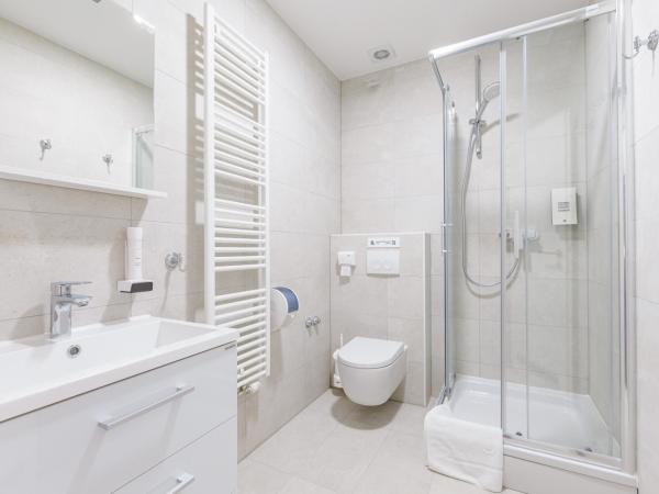 Stay Swanky Bed & Breakfast : photo 2 de la chambre deluxe double or twin room  - ilica street 44