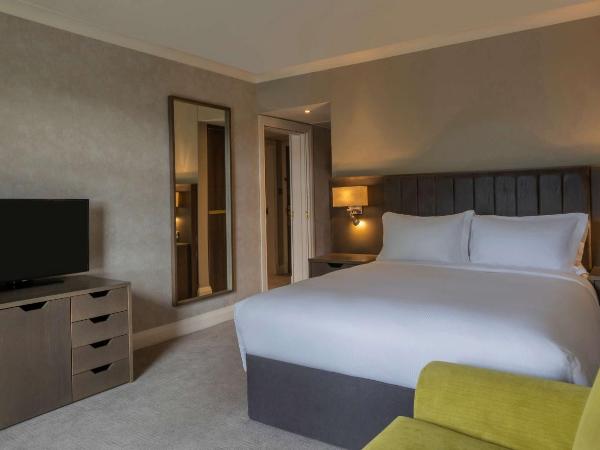 Hilton Dublin : photo 3 de la chambre chambre lit queen-size avec canapé-lit