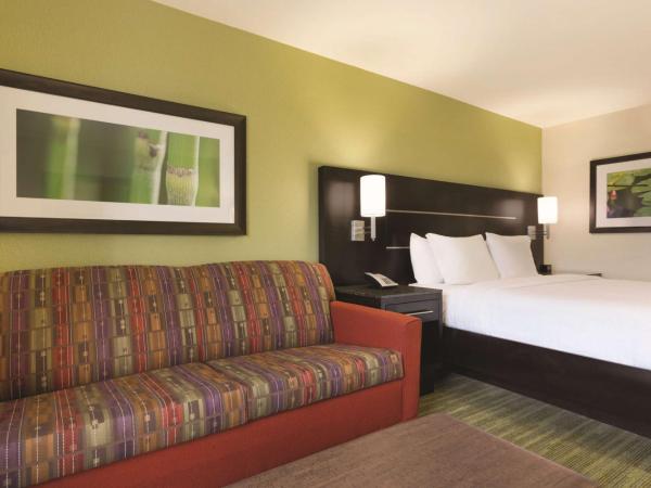 Hilton Garden Inn Houston Northwest : photo 3 de la chambre deluxe king room - mobility and hearing access