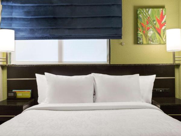 Hilton Garden Inn Houston Northwest : photo 3 de la chambre suite junior lit queen-size avec canapé-lit 