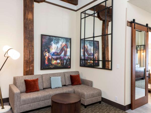 Homewood Suites by Hilton Indianapolis Downtown : photo 2 de la chambre suite 1 chambre lit king-size - non-fumeurs