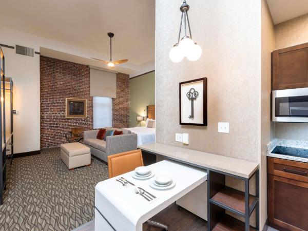 Homewood Suites by Hilton Indianapolis Downtown : photo 2 de la chambre suite studio lit king-size - non-fumeurs
