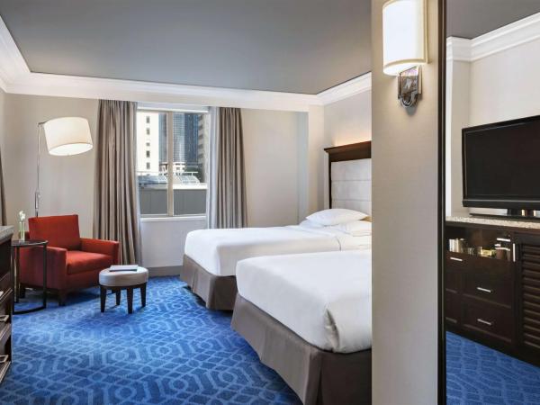 Hilton Checkers Los Angeles : photo 1 de la chambre chambre deluxe avec 2 lits queen-size