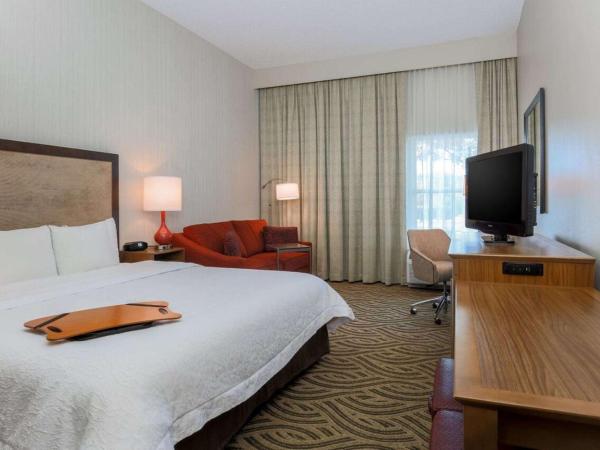 Hampton Inn Memphis-Southwind : photo 2 de la chambre chambre lit king-size avec canapé-lit - non-fumeurs