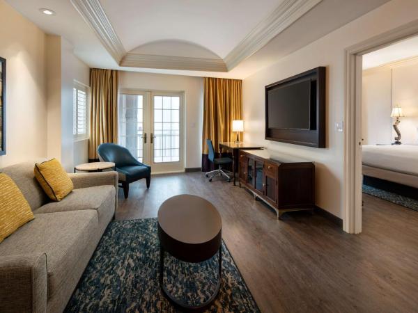 Embassy Suites by Hilton New Orleans Convention Center : photo 3 de la chambre suite présidentielle
