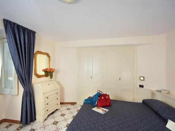 Le Querce Resort Sea Thermae & Spa : photo 3 de la chambre chambre double classique avec vue latérale sur la mer