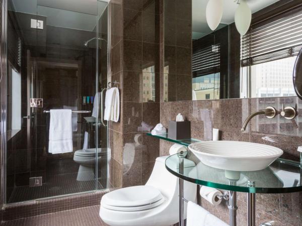 The Sam Houston Hotel, Curio Collection by Hilton : photo 7 de la chambre chambre lit king-size