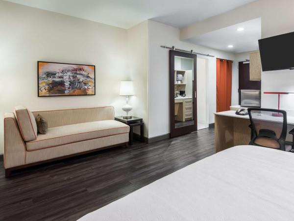 Home2 Suites by Hilton Atlanta Downtown : photo 3 de la chambre studio suite with two queen beds - hearing access