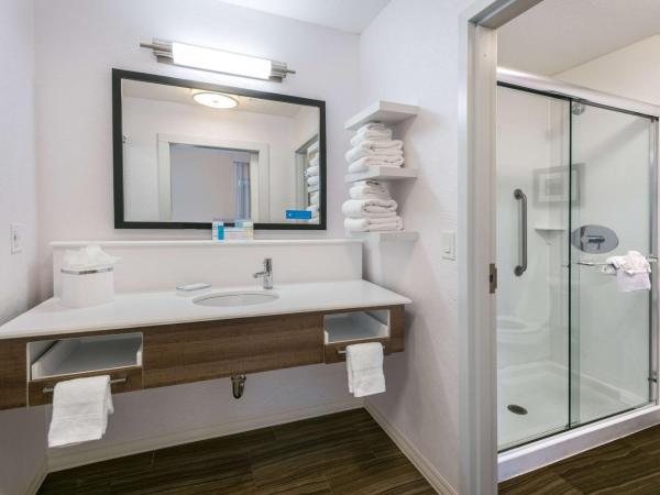 Hampton Inn & Suites San Antonio Brooks City Base, TX : photo 6 de la chambre suite studio lit king-size - non-fumeurs