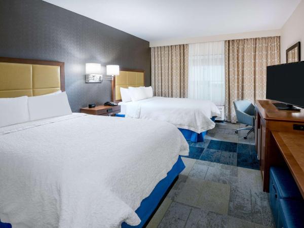 Hampton Inn & Suites San Antonio Brooks City Base, TX : photo 2 de la chambre chambre 2 lits queen-size - non-fumeurs