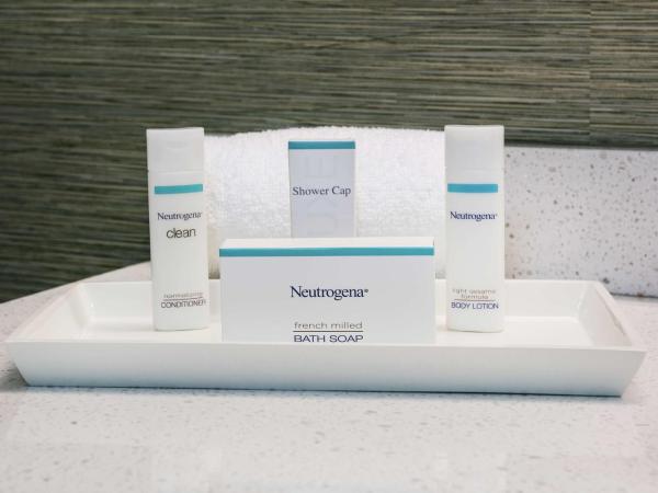 Home2 Suites By Hilton Austin Airport : photo 6 de la chambre suite studio lit king-size - non-fumeurs