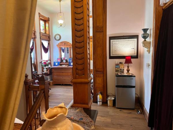 Mansion on The Mile B&B : photo 2 de la chambre chambre double deluxe avec douche