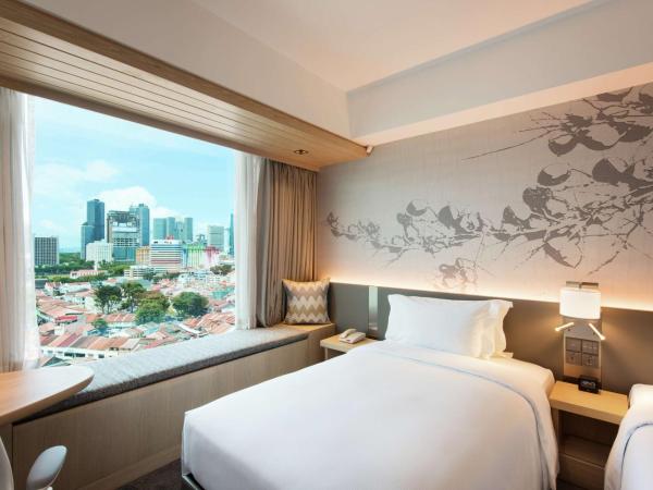 Hilton Garden Inn Singapore Serangoon : photo 2 de la chambre chambre lits jumeaux deluxe - vue sur ville