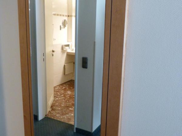 Hotel Panorama Hamburg-Harburg : photo 5 de la chambre chambre double ou lits jumeaux