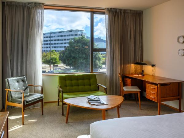 Ohtel Wellington : photo 3 de la chambre chambre lit king-size supérieure - vue sur ville