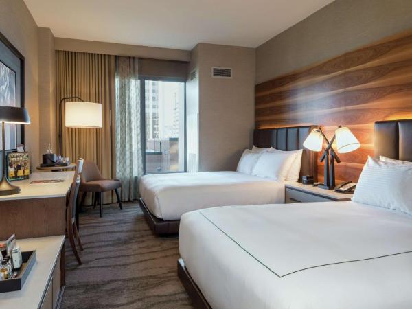 The Porter Portland, Curio Collection By Hilton : photo 2 de la chambre chambre avec 2 lits queen-size - accessible aux personnes à mobilité réduite