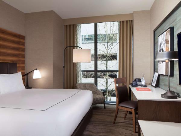 The Porter Portland, Curio Collection By Hilton : photo 3 de la chambre chambre lit king-size
