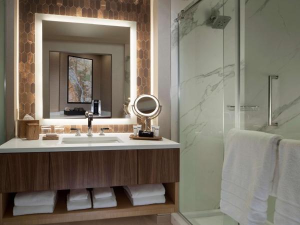 The Porter Portland, Curio Collection By Hilton : photo 5 de la chambre chambre lit king-size