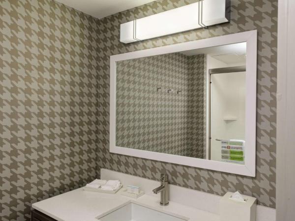 Home2 Suites By Hilton Louisville Airport Expo Center : photo 5 de la chambre suite studio lit king-size - non-fumeurs