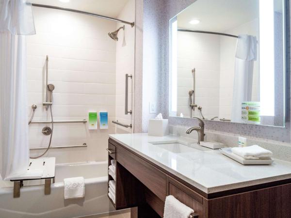 Home2 Suites By Hilton Oklahoma City Nw Expressway : photo 5 de la chambre studio with two queen beds and accessible tub - mobility access/non-smoking