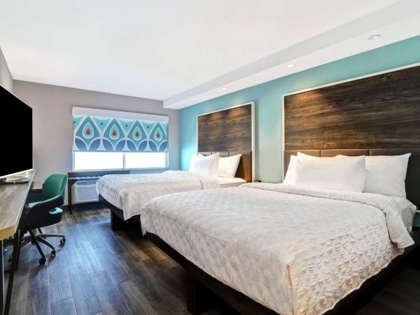 Tru By Hilton Edmonton Windermere : photo 4 de la chambre chambre avec 2 grands lits queen-size 