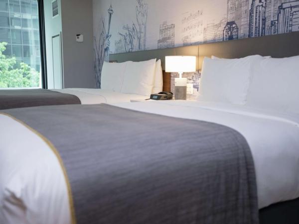 The Sound Hotel Seattle Belltown, Tapestry Collection : photo 2 de la chambre chambre avec 2 grands lits queen-size