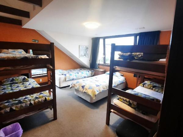 Manor house backpackers : photo 7 de la chambre dortoir mixte de 6 lits
