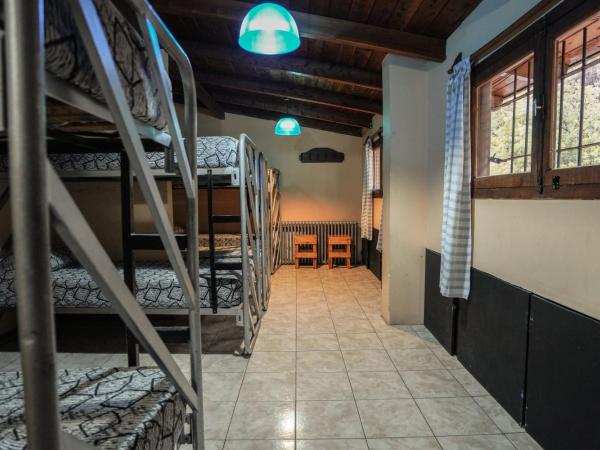 Tangoinn Hostel Downtown : photo 1 de la chambre lit dans dortoir de 8 lits 