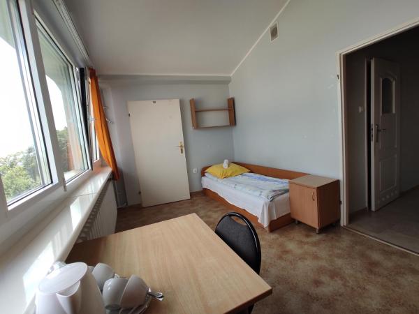 Hostel Mały Żagiel : photo 4 de la chambre chambre quadruple avec salle de bains privative