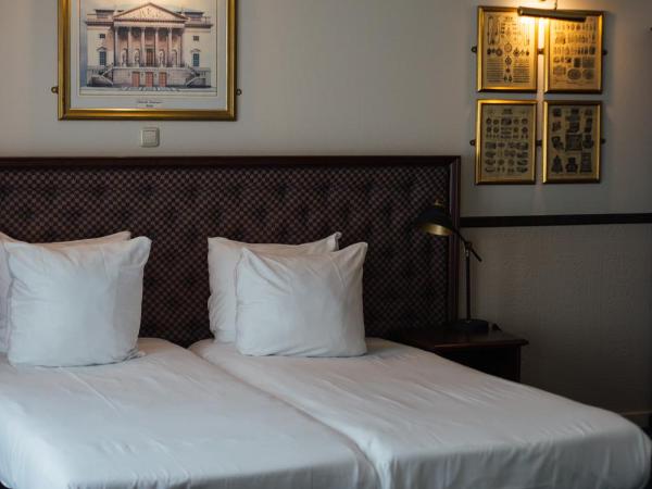 Boutique Hotel De Doelen : photo 1 de la chambre chambre triple deluxe