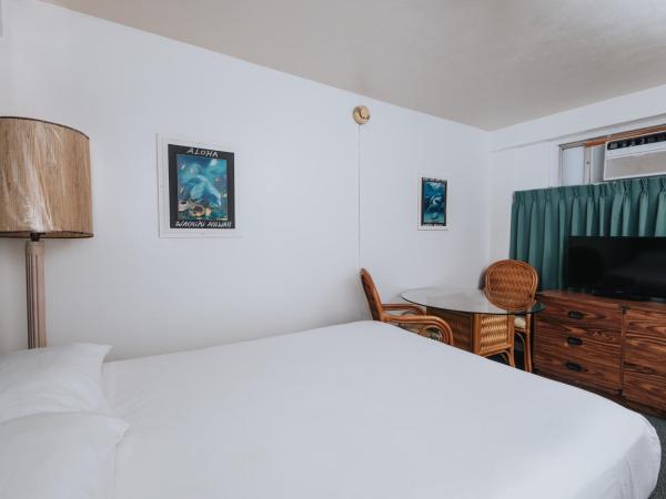 Royal Grove Waikiki : photo 3 de la chambre studio lit queen-size deluxe avec cuisine entièrement Équipée