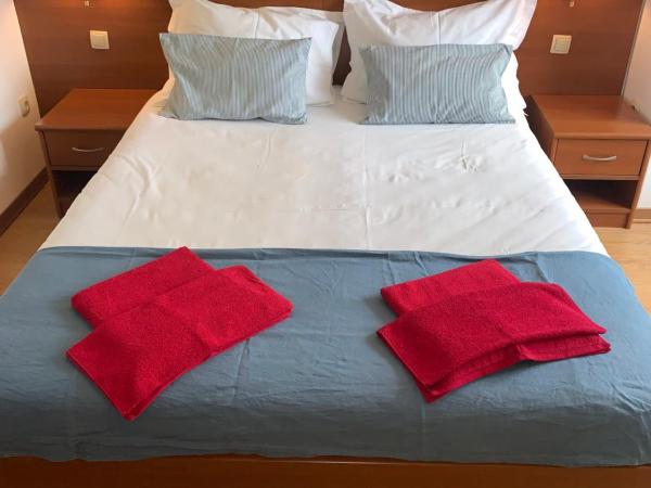 Gargamelo Pension : photo 8 de la chambre appartement 3 chambres