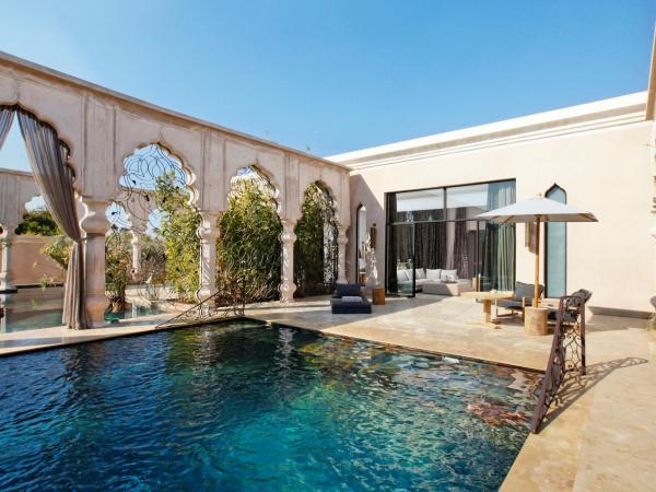 Palais Namaskar : photo 3 de la chambre suite avec piscine